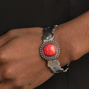 Oceanic Oracle - Red